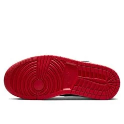 Air Jordan 1 Low Alternate Bred Toe -Urban Sneaker Soldes air jordan 1 low alternate bred toe 2