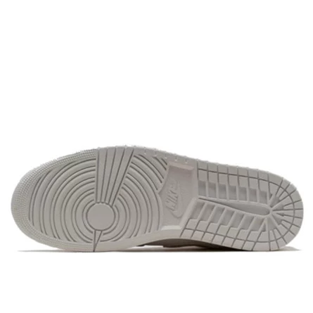 Air Jordan 1 Low SE Craft Tech Grey 5 Air Jordan 1 Low SE Craft Tech Grey – Image 3