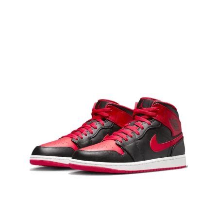 Air Jordan 1 Mid Alternate Bred (2022) Enfant Et Bébé 4 Air Jordan 1 Mid Alternate Bred (2022) Enfant Et Bébé – Image 2