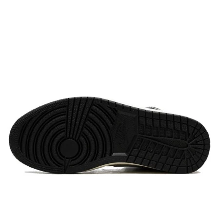 Air Jordan 1 Mid Black Chrome 6 Air Jordan 1 Mid Black Chrome – Image 4