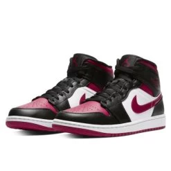Air Jordan 1 Mid Bred Toe -Urban Sneaker Soldes air jordan 1 mid bred toe 1