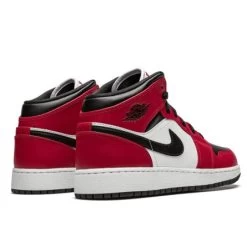 Air Jordan 1 Mid Chicago Black Toe -Urban Sneaker Soldes air jordan 1 mid chicago black toe 2