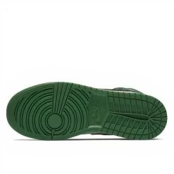 Air Jordan 1 Mid Pine Green 7 Air Jordan 1 Mid Pine Green -Urban Sneaker Soldes air jordan 1 mid pine green 2