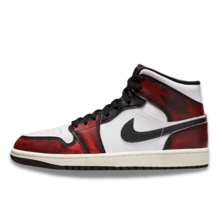 Air Jordan 1 Mid SE Wear-Away Chicago 3 Air Jordan 1 Mid SE Wear-Away Chicago