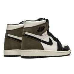 Air Jordan 1 Retro High Dark Mocha -Urban Sneaker Soldes air jordan 1 retro high dark mocha 2