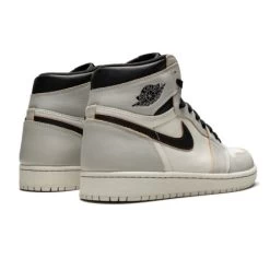 Air Jordan 1 Retro High Defiant SB NYC To Paris -Urban Sneaker Soldes air jordan 1 retro high defiant sb nyc to paris 2