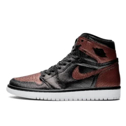 Air Jordan 1 Retro High Fearless Metallic Rose Gold
