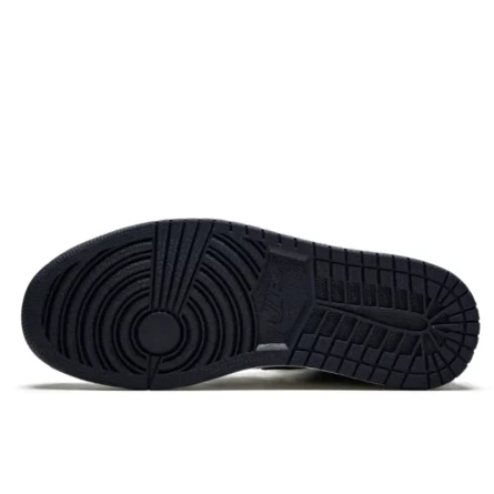Air Jordan 1 Retro High Obsidian Sail UNC 6 Air Jordan 1 Retro High Obsidian Sail UNC – Image 4