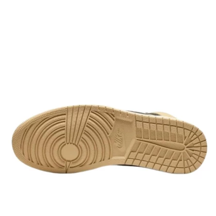 Air Jordan 1 Retro High OG Vachetta Tan (Heirloom) 5 Air Jordan 1 Retro High OG Vachetta Tan (Heirloom) – Image 3