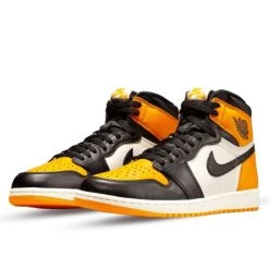 Air Jordan 1 Retro High OG Taxi Yellow Toe 6 Air Jordan 1 Retro High OG Taxi Yellow Toe -Urban Sneaker Soldes air jordan 1 retro high og yellow toe 1