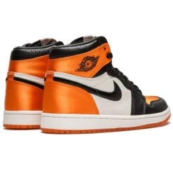 Air Jordan 1 Retro High Satin Shattered Backboard 8 Air Jordan 1 Retro High Satin Shattered Backboard -Urban Sneaker Soldes air jordan 1 retro high satin shattered backboard 2