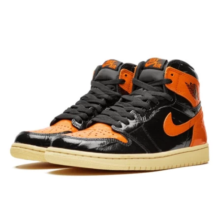 Air Jordan 1 Retro High Shattered Backboard 3.0 4 Air Jordan 1 Retro High Shattered Backboard 3.0 – Image 2