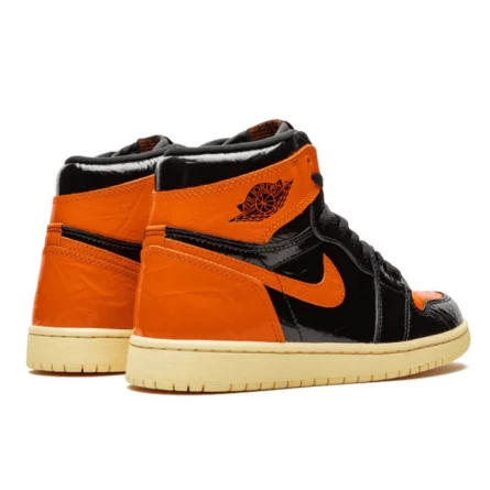 Air Jordan 1 Retro High Shattered Backboard 3.0 5 Air Jordan 1 Retro High Shattered Backboard 3.0 – Image 3