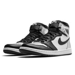 Air Jordan 1 Retro High Silver Toe -Urban Sneaker Soldes air jordan 1 retro high silver toe 1