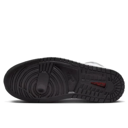 Air Jordan 1 Zoom CMFT 2 Chrome Swoosh 5 Air Jordan 1 Zoom CMFT 2 Chrome Swoosh – Image 3