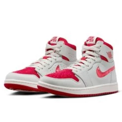 Air Jordan 1 Zoom CMFT 2 SP Valentine’s Day (2023) -Urban Sneaker Soldes air jordan 1 zoom cmft 2 sp valentines day 2023 1