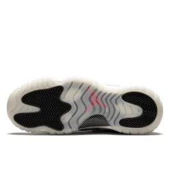 Air Jordan 11 Retro Low Snake Light Bone -Urban Sneaker Soldes air jordan 11 retro low snake light bone 3