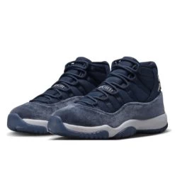 Air Jordan 11 Retro Midnight Navy -Urban Sneaker Soldes air jordan 11 retro midnight navy 1