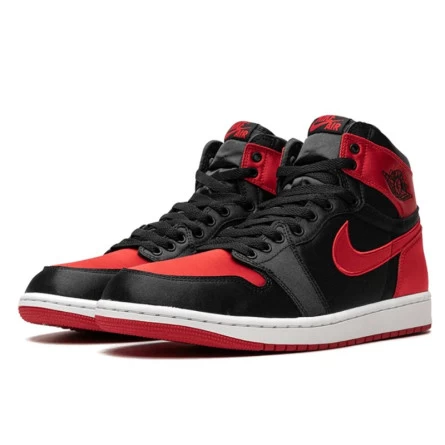 Air Jordan 1 Retro High OG Satin Bred 4 Air Jordan 1 Retro High OG Satin Bred – Image 2