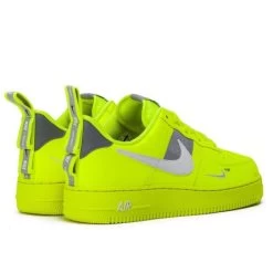 Nike Air Force 1 07 LV8 Utility Volt 8 Nike Air Force 1 07 LV8 Utility Volt -Urban Sneaker Soldes nike air force 1 07 lv8 utility volt 2