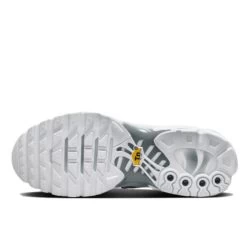 Nike Air Max Plus White Metallic Silver -Urban Sneaker Soldes nike air max plus white metallic silver 2