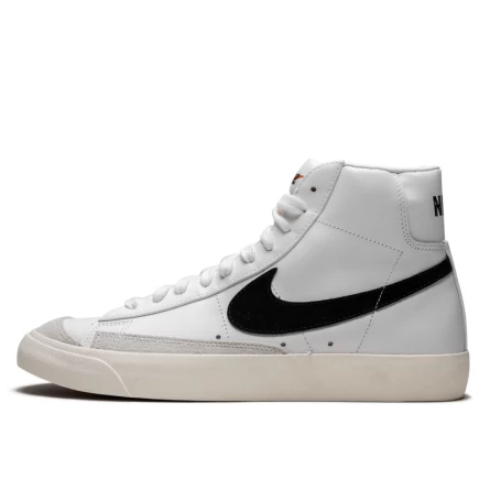 Nike Blazer Mid '77 Vintage White Black 3 Nike Blazer Mid '77 Vintage White Black