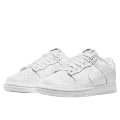 Nike Dunk Low Triple White (2021) -Urban Sneaker Soldes nike dunk low triple white 2021 1