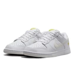 Nike Dunk Low Yellow Heart -Urban Sneaker Soldes nike dunk low yellow heart 1