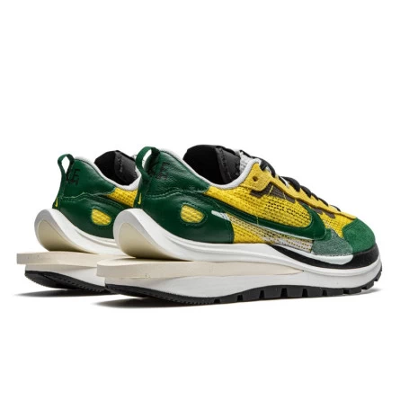 Nike Sacai Vaporwaffle Tour Yellow Stadium Green 5 Nike Sacai Vaporwaffle Tour Yellow Stadium Green – Image 3