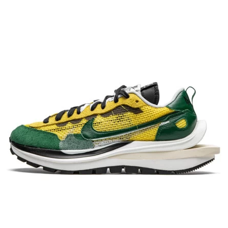 Nike Sacai Vaporwaffle Tour Yellow Stadium Green 3 Nike Sacai Vaporwaffle Tour Yellow Stadium Green