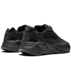 Yeezy 700 V2 Vanta -Urban Sneaker Soldes yeezy 700 v2 vanta 2