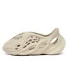 Yeezy Foam RNNR Sand 2 Yeezy Foam RNNR Sand -Urban Sneaker Soldes yeezy foam rnnr sand