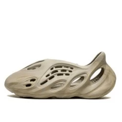 Yeezy Foam RNNR Stone Sage