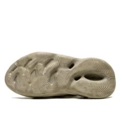 Yeezy Foam RNNR Stone Sage -Urban Sneaker Soldes yeezy foam rnnr stone sage 3